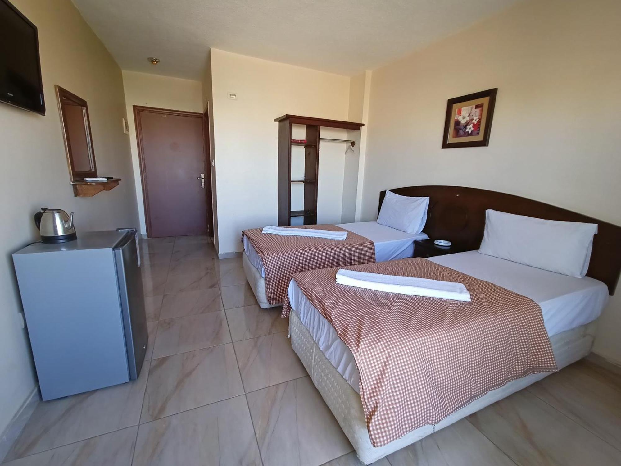 Baraka Al Aqaba Hotel Suites ภายนอก รูปภาพ