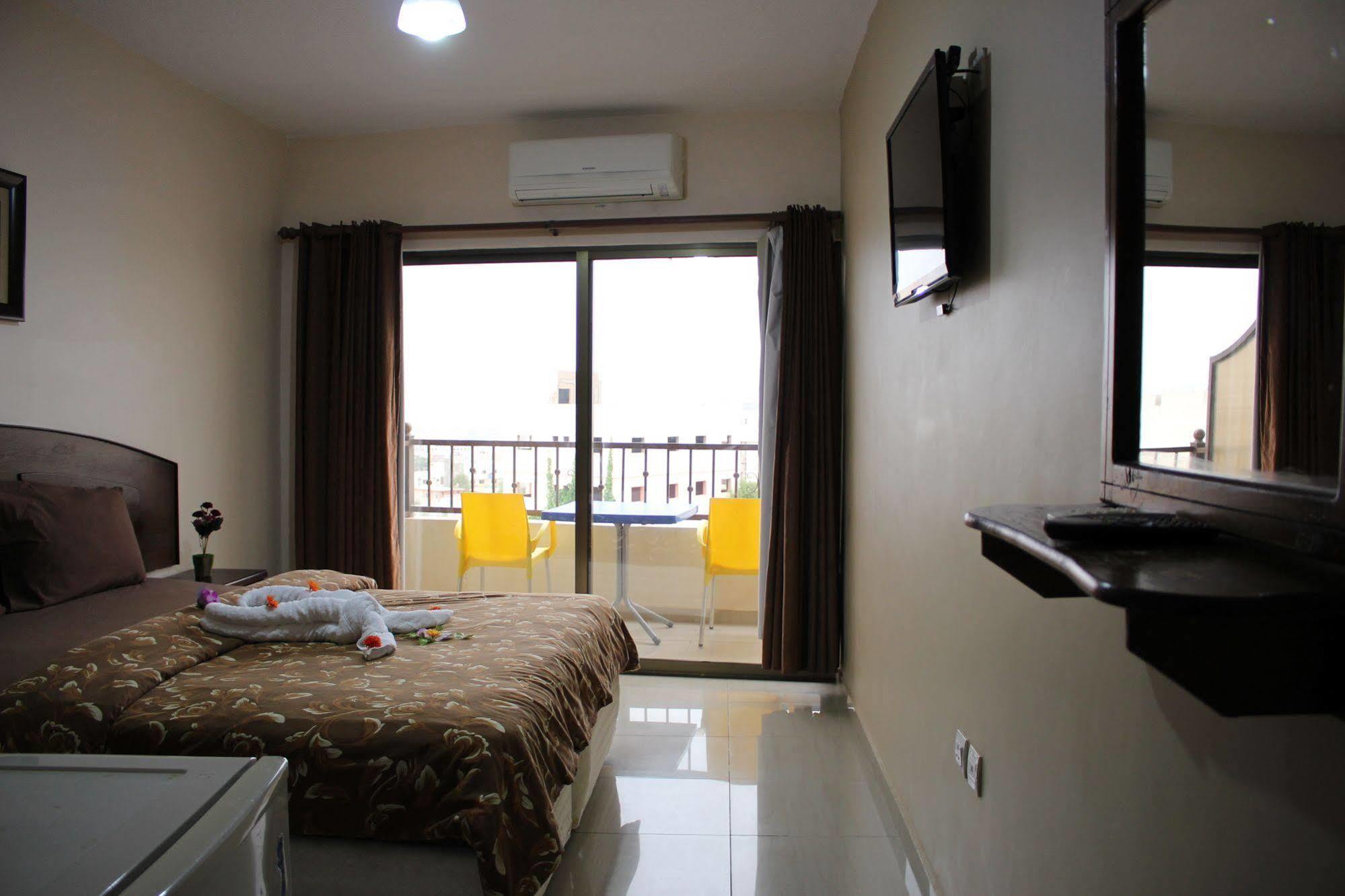 Baraka Al Aqaba Hotel Suites ภายนอก รูปภาพ