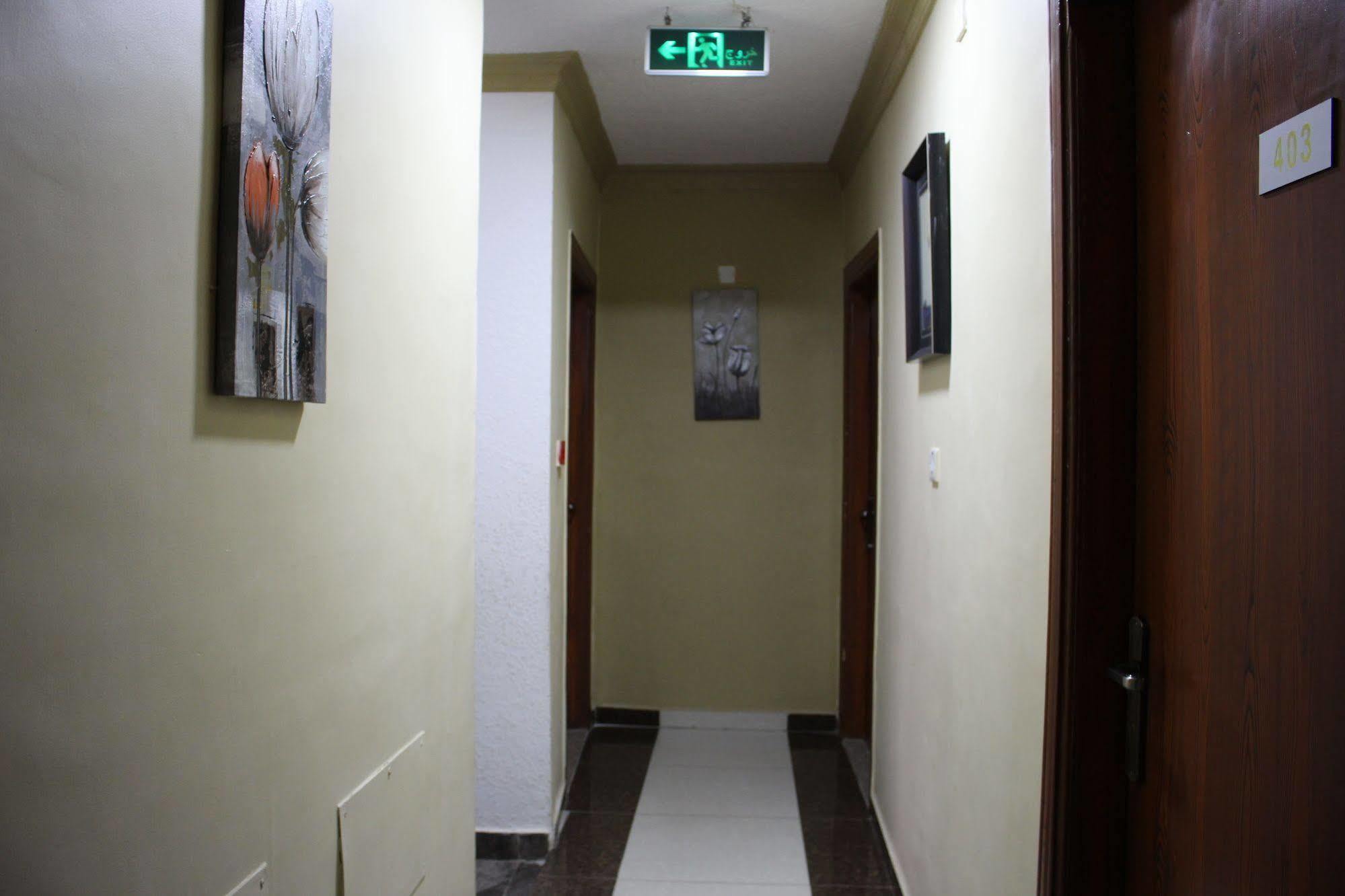 Baraka Al Aqaba Hotel Suites ภายนอก รูปภาพ