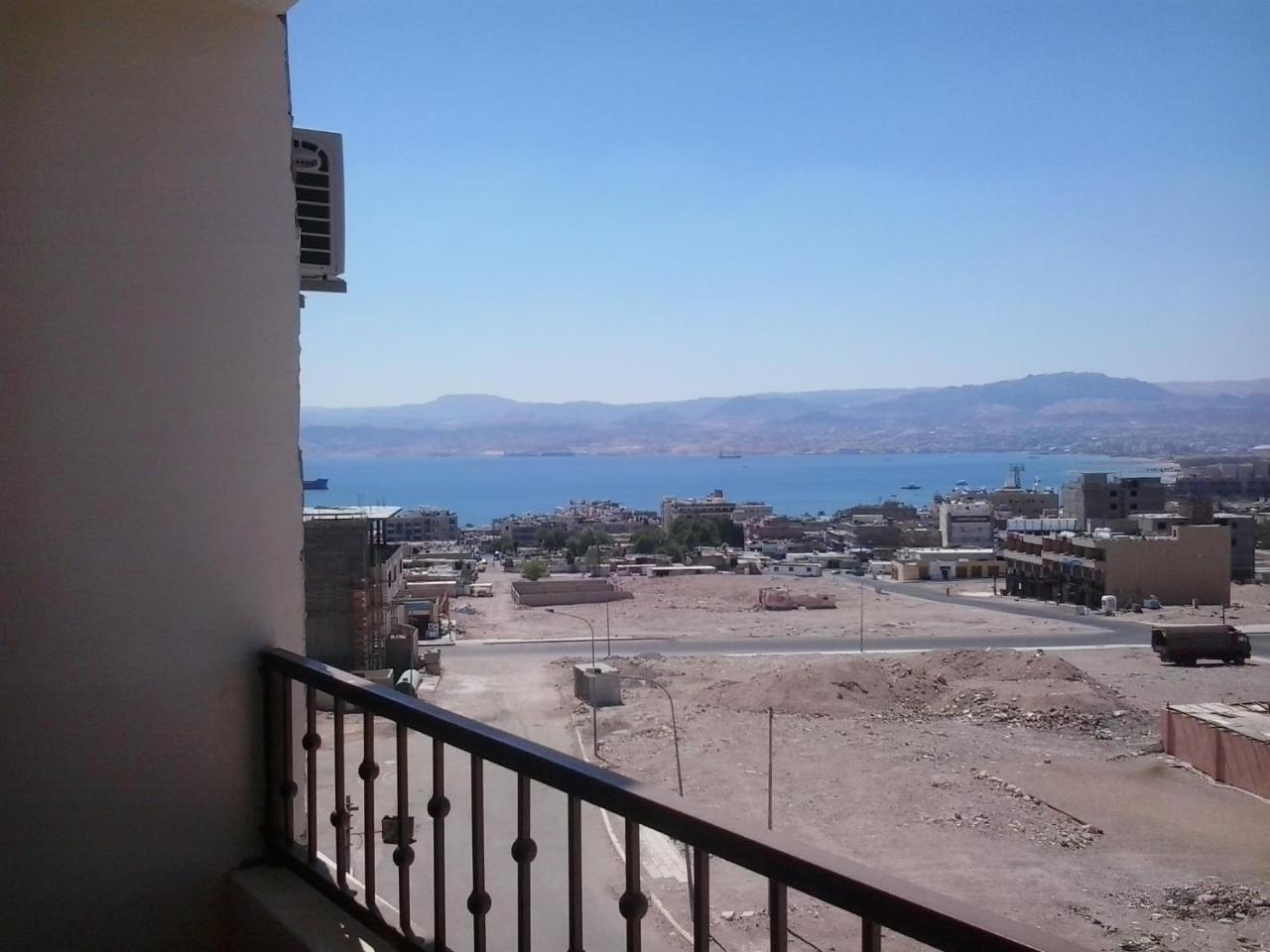 Baraka Al Aqaba Hotel Suites ภายนอก รูปภาพ